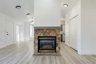 12467 Laurel Chase Dr, Riverton, UT 84065 - Photo 9