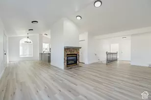 12467 Laurel Chase Dr, Riverton, UT 84065 - Photo 9