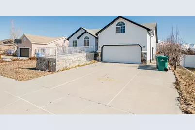 12467 Laurel Chase Dr, Riverton, UT 84065 - Photo 3