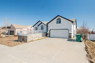 12467 Laurel Chase Dr, Riverton, UT 84065 - Photo 3