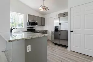 12467 Laurel Chase Dr, Riverton, UT 84065 - Photo 13