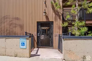939 S Donner Way, Salt Lake City, UT 84108 - Photo 51