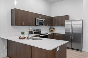 1477 N Saratoga View Ln, Saratoga Springs, UT 84045 - Photo 5