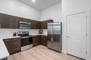 1477 N Saratoga View Ln, Saratoga Springs, UT 84045 - Photo 7