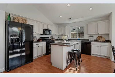 1772 S 970 W, Lehi, UT 84043 - Photo 5