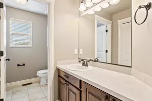 2027 S Davis Ln W, West Haven, UT 84401 - Photo 11
