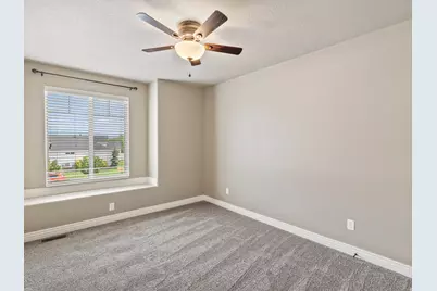 2027 S Davis Ln W, West Haven, UT 84401 - Photo 13