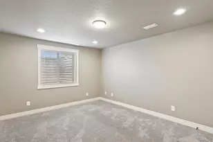 2027 S Davis Ln W, West Haven, UT 84401 - Photo 21