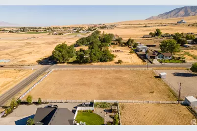 4798 N Droubay Rd, Erda, UT 84074 - Photo 11