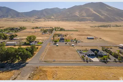 4798 N Droubay Rd, Erda, UT 84074 - Photo 9