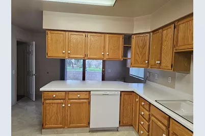 675 Edgehill Dr, Sunnyside, UT 84539 - Photo 9