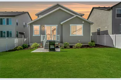 6662 W Prairie Fire Ln, Herriman, UT 84096 - Photo 31