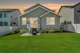 6662 W Prairie Fire Ln, Herriman, UT 84096 - Photo 31