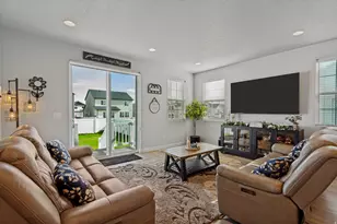 6662 W Prairie Fire Ln, Herriman, UT 84096 - Photo 11