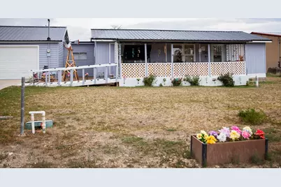 380 W 300 N, Ferron, UT 84523 - Photo 3