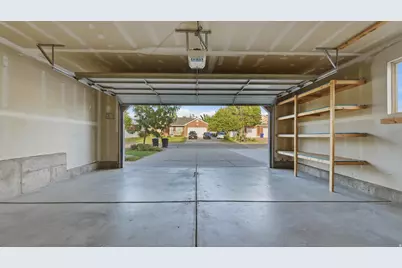 3512 S 550 W, Syracuse, UT 84075 - Photo 37