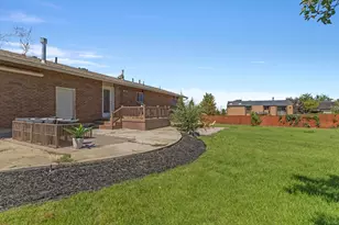 1489 E Verde Cir S, Sandy, UT 84093 - Photo 25