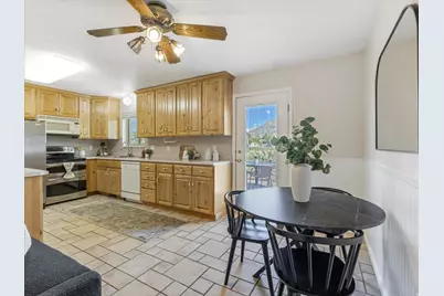 1489 E Verde Cir S, Sandy, UT 84093 - Photo 9