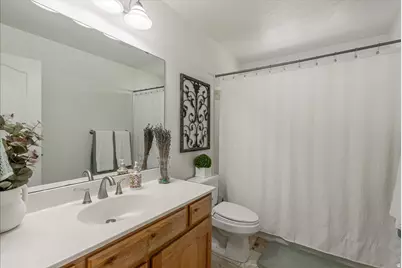 4382 S 5445 W, West Valley, UT 84120 - Photo 33