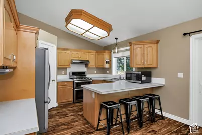 584 W 300 N, Hyrum, UT 84319 - Photo 11
