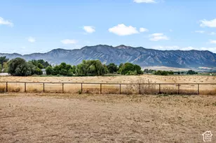 584 W 300 N, Hyrum, UT 84319 - Photo 3