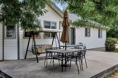 584 W 300 N, Hyrum, UT 84319 - Photo 39