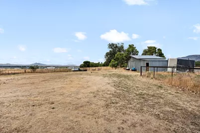 584 W 300 N, Hyrum, UT 84319 - Photo 33