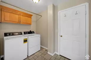 584 W 300 N, Hyrum, UT 84319 - Photo 15