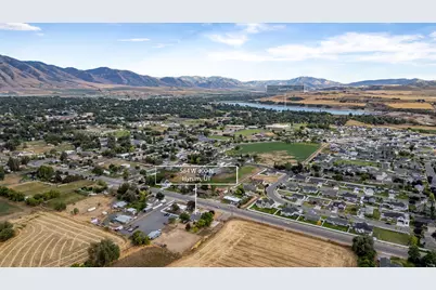 584 W 300 N, Hyrum, UT 84319 - Photo 43