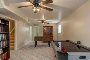 584 W 300 N, Hyrum, UT 84319 - Photo 25