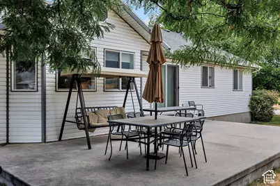 584 W 300 N, Hyrum, UT 84319 - Photo 39