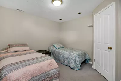 584 W 300 N, Hyrum, UT 84319 - Photo 31