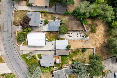 2562 E 3210 S, Salt Lake City, UT 84109 - Photo 5