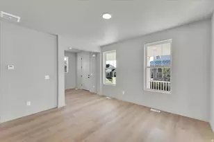 11208 S Easy Bee Rd W, South Jordan, UT 84009 - Photo 5