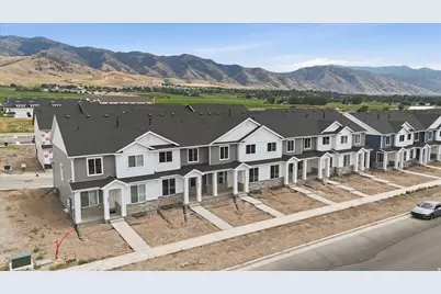 835 S 270 E #8, Smithfield, UT 84335 - Photo 1
