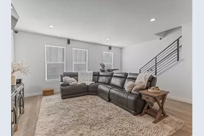 629 N Autumn Ash Cir W, Kaysville, UT 84037 - Photo 9