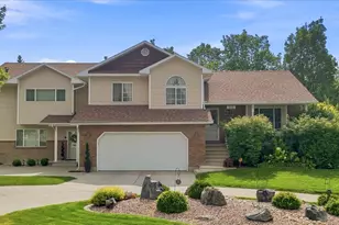 315 Edgewood Dr, Providence, UT 84332 - Photo 3