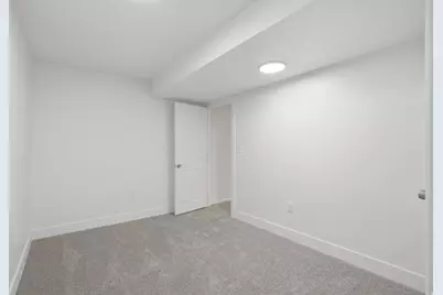 4582 W Hummel Cir, Salt Lake City, UT 84118 - Photo 29