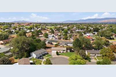 4582 W Hummel Cir, Salt Lake City, UT 84118 - Photo 39