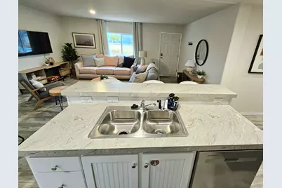 563 S Aspen Dr, Garden City, UT 84028 - Photo 5