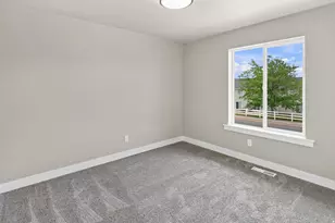 839 S 270 E, Smithfield, UT 84335 - Photo 25