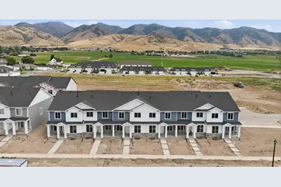 839 S 270 E #9, Smithfield, UT 84335 - Photo 1