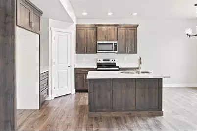 839 S 270 E #9, Smithfield, UT 84335 - Photo 3