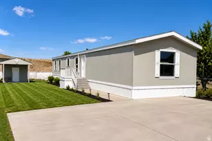 125 Green Pines Ave, Tooele, UT 84074 - Photo 1