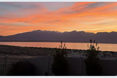 312 W Rocky Creek Way, Saratoga Springs, UT 84045 - Photo 17
