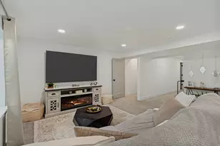 312 W Rocky Crk Wy, Saratoga Springs, UT 84045 - Photo 25