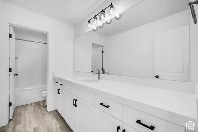 521 W 1850 N, Harrisville, UT 84404 - Photo 11