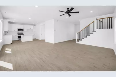 521 W 1850 N, Harrisville, UT 84404 - Photo 3