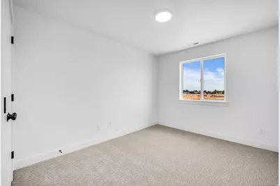 521 W 1850 N, Harrisville, UT 84404 - Photo 13