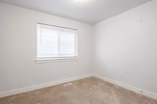 1483 W Stone Gate Dr, Saratoga Springs, UT 84045 - Photo 15
